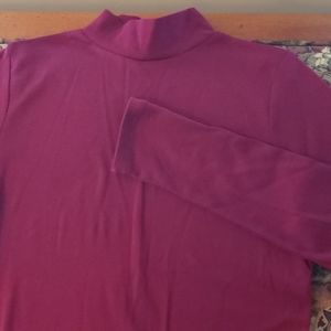 NWOT mock turtleneck